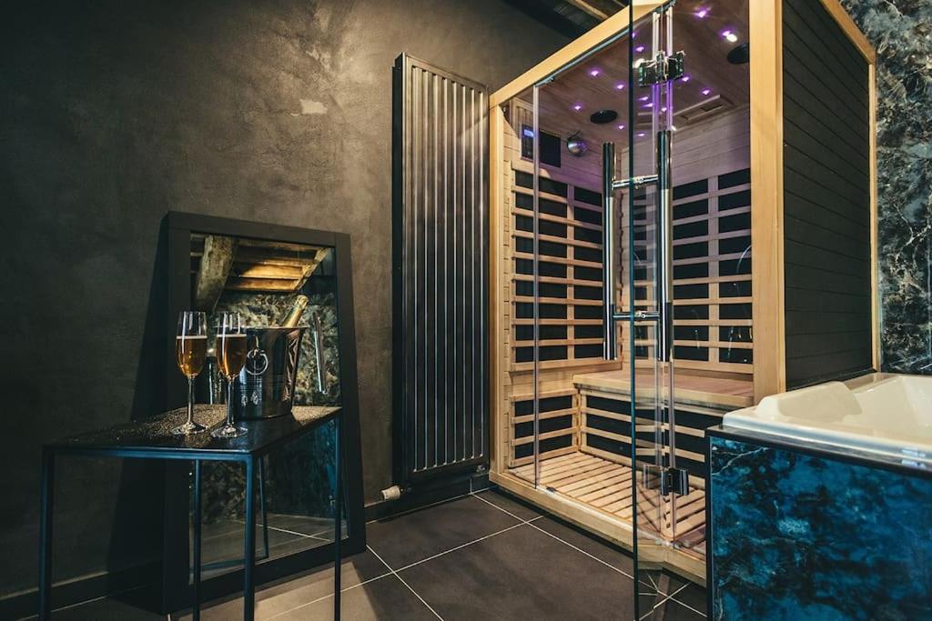 Le Duplex De L'Etoile Home Cinema Jacuzzi Et Sauna Privatif Longmesnil Exterior foto